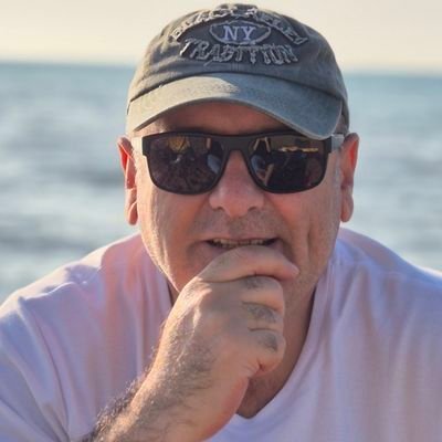 ozgenbingol's profile picture. Gımgımlı&
Gazeteci

ReTe de
Fav da 
10 ay değil

https://t.co/5jNDwYEThi