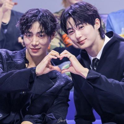韓ドラ大好き😘ウソク♡ヨンウ♡チェミン♡ジェウク…#NohSanghyun #bts #渡辺直美 8/21’23直美ちゃん7/27’24NEXZ12/24ロウン4/20’25Jhope5/2ロウン5/29ウソクへユンちゃんヨンウ6/21直美ちゃん7/6Jin7/24サンヒョンと🫶🏻9/20へイン予定