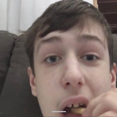 yasinbotfn's profile picture. 15