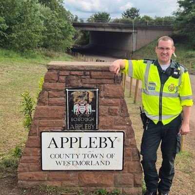 Dad, husband, Paramedic, SORT Instructor, Staff Responder, Union Rep, TRiM manager. Former RAFVR(T) & RAFAC Officer, RBL Chair & Standard Bearer.