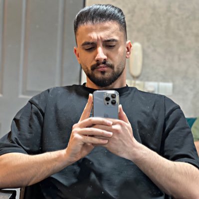 bey_aliii's profile picture. والا دیالوگ خاصی ندارم بنویسم.