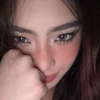 Ash (@minnyves) 's Twitter Profile