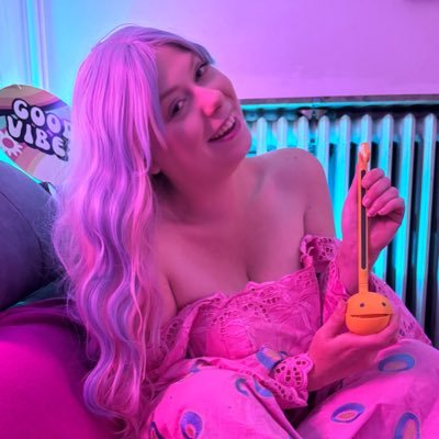 TDS virtuelle rigolote ! +18 ONLY 🔞🌻 Wishlist https://t.co/OILxAbBSwo