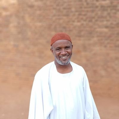 انا بحب وطني
السودان وافتخر به سوداني /سعودي قطري عماني كويتي اردني جزائري مغربي تونسي يمني فلسطيني سوري مصري كلهم اوطاني