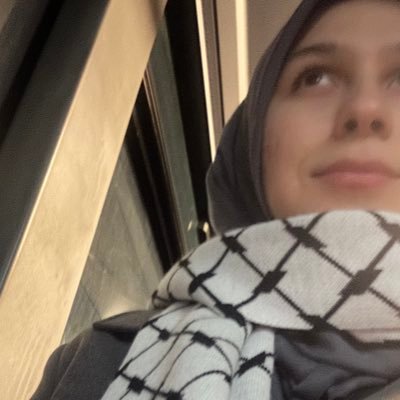 feyyzacetin's profile picture. içinin türevi bölü kendisi