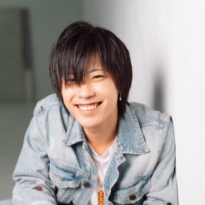 町田・静岡秘密基地/28歳/180㌢/67キロ/天性の甘えん坊→都合のいい彼氏/アニメ/スポーツ/呼んでいただければどこまでも行きます!/ 気がついたら春夜!/