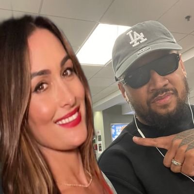 FatuNikki's profile picture. I'm rp as Nikki Bella I'm married to @JoeyloveNikki
