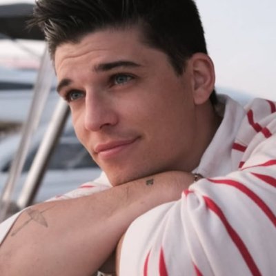 Hello everyone! My name is Michael and i'm a huge fan of Sean O'Donnell. He's a guy of many talents and this FAN ACCOUNT is dedicated to him and his career! :)