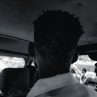- Street Photographer | Loose Nut.
- DM is open.
- I come in Peace 💚.