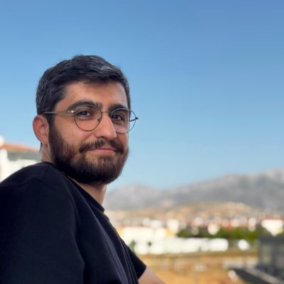 yusufaslan44's profile picture. Okur, düşünür, yazmaz.