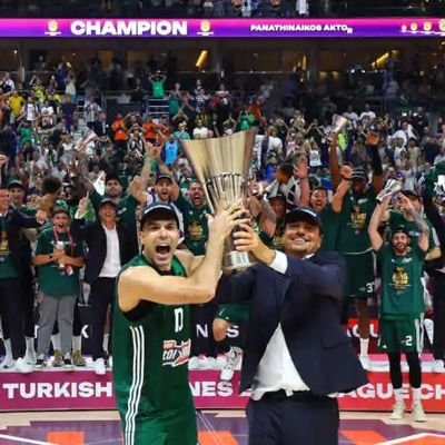 και στην κιβωτό αυτός που ο Νώε στο τέλος αφήνει εκτός