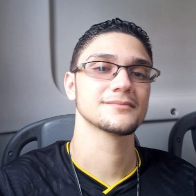 Só um Fã de Star Wars com problemas de ansiedade e alto-estima./
21y./
Estudante de Geografia 🌎🇧🇷./
🏳️🌈✊️
