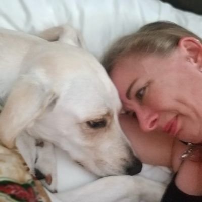 Author of “House of Chaos and Cuddles” | Catnip capers, glitter heists & backyard bandits | Chaos Coordinator IRL | https://t.co/EPfDhMwAUm