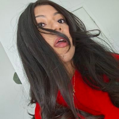 sleepymonke's profile picture. she/her 23 Oaxaca 𓆣 
I ❤️ wayv