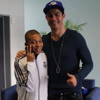 يارب امي من سيدات جنتك ، وابي من زمره اصحاب النبي ، #Nfc #Rma #Cr7