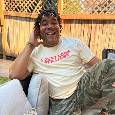 Connie Spaulding’s gay bestie | DC Native & Global Citizen | Former News Correspondent 🇺🇸🇬🇧 🏳️🌈