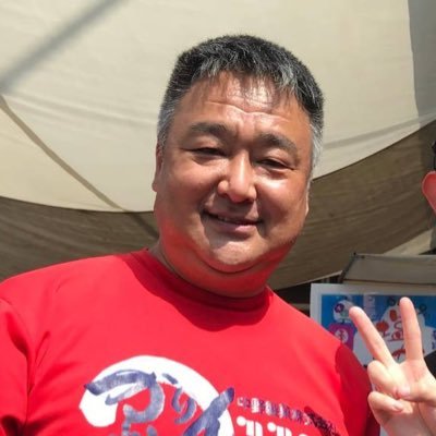 東京・板橋で、かりん糖の製造を行なっている中野製菓株式会社です。 当社の「黒糖かりん糖」は、板橋区の【区民が選んだ 板橋のいっぴん】にも選ばれており、【美味しさは鮮度‼️】をモットーに出来たてのかりん糖をお客様へ直接販売を行っております。 工場直売や催事販売の情報を載せてまいります。たまにはプライベートのことも…