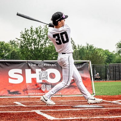 UNCOMMITED Wow Factor (SS/2B)⚾️ 2028 5’11 170 lbs CT 475-239-8140 3.6 GPA email: davedog2@icloud.com https://t.co/AFXNEypLfs