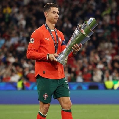 @realmadrid ma vie❤️ @Cristiano mon GOAT🐐 et @vinijr son héritier🥷