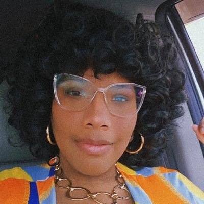 *Wife
*Mom×3 &(2👼🏾👼🏾)
Throw me to the wolves, I will return leading the pack.