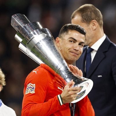 FrancisUche111's profile picture. (Real Madrid 🤍)(Al Nassr 💛) (movie Freak 🎥 )....... Ronaldo 🐐, Davido 🇧🇪& Rema biggest fan 🦇……. PlayStation freak…….Football Lover……..BREAST Lover