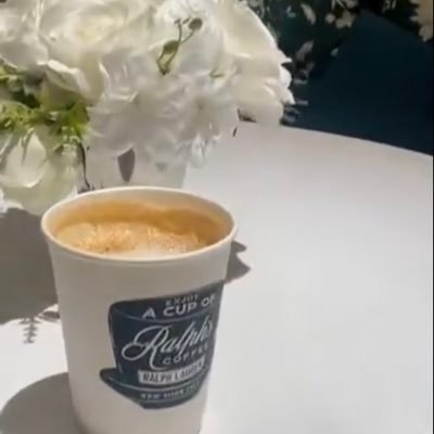 أتأمل وأتابع…. وأغضب عند المساس بأمن القيادة والوطن … 🇸🇦
