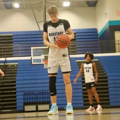 2028 | 6'4 | Shooting Guard | GPA 4.0 | HS: Donelson Christian Academy | AAU: Tennessee Marathon | Proverbs 3:5-6