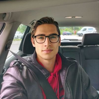 Jonasheimrealme's profile picture. 🎮 Late-night streams • Daily pics 💕 • Tap & enjoy 👇