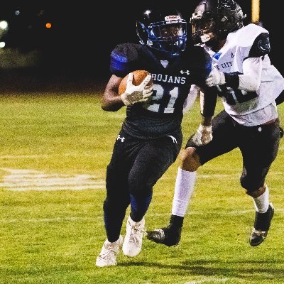 Noah Durrah | c/o 2026
RB| Track @ SVHS, Yermo, CA
5'7 | 170 lbs
#StudentAthlete | Faith | Grind
military kid
NCAA# 2505601784
NAIA# 1014740