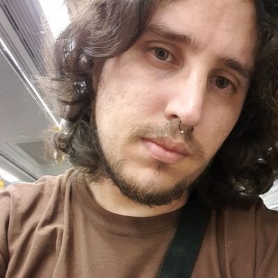 Bacharelado na UFABC;
Fundador da minha tristeza;
CEO de piadas ruins nas conversas.
insta: joepjackson