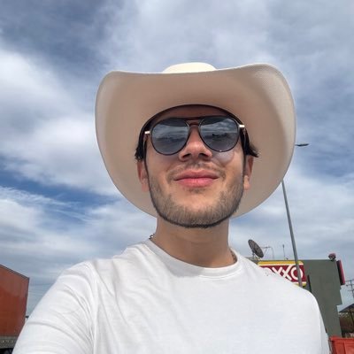 Alexis_nueve8's profile picture. ☀️💫🌙✨