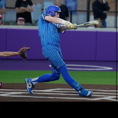 Sunnyvale HS/ 2027 ⚾️ |OF/1B| 2025 All State Outfield 🏀|PF/5| 1st team all district 🏈 |WR/S| Offensive New comer of the year 6’3 190