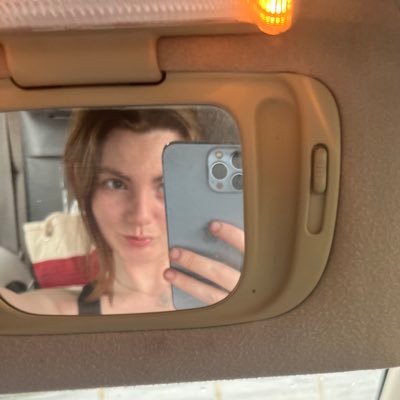 Andylynn12303's profile picture. 