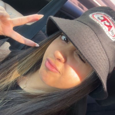 abruvazquezz_'s profile picture. 47⚡️ ig: abruvazquez_