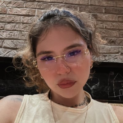 XP_Paola_'s profile picture. 📍DM(V) / ♑️ / 🇵🇪🇧🇴🇮🇹 / Ninja 400 🏍️ / Sc - Mfp.p / Graphic Designer 👩🏼‍🎨 / Jewelry Designer 💎