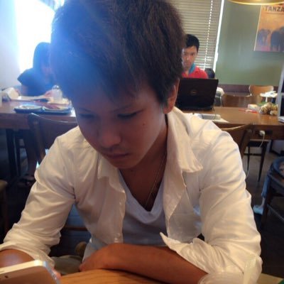 zeitaaku's profile picture. TwitterROM専猫🐈ゲーム🎮時計好きなアカウント。基本猫と戯れてゲームやりながら週末にはキャンプ行く人 https://t.co/W5dPqcgxQ5顔出しゲーム配信気分次第でしてる