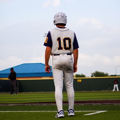 C/O 2028 | Cypress Ranch HS|🏈WR|⚾️ 3B,MIF,P,OF|@HPBA_Official|| EV:90mph-wood bat |IF:90mph|OF:90mph|60-7.01|FB:89mph| @pgselectfest Alum, parkerlp15@yahoo.com