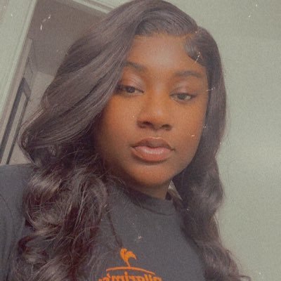 Add me on snap: karnisha1234567 IG: karnisha_benjamin