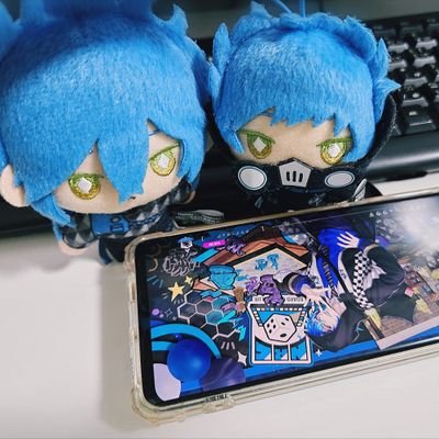 taca_thuki's profile picture. グッズお取り引き(主に現地交換等)用/20↑　
▽twst、学マス🩵🤍