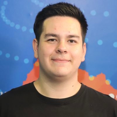 Periodista en formación y fotógrafo. A veces en la radio, siempre en @elrancaguino