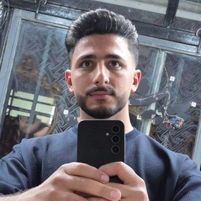 عاشق ایران🇮🇷 \ پایبند انقلاب✌️\ فعال سیاسی🔻\
ادبیات ضعیف🤏