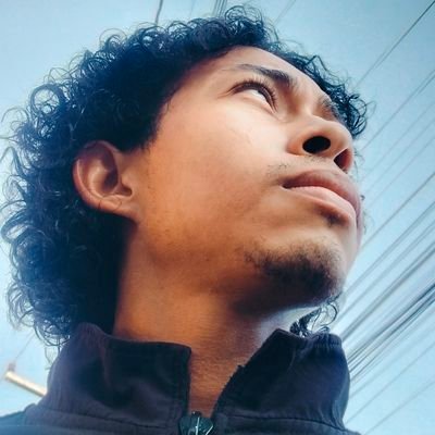Sou Desenhista off
meu perfil no insta
💙 Futuro Programador ☕ desenvolvedor de software.