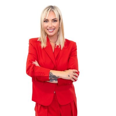 Presidenta executiva de @manixcapital CEO Xarxalia. Forbes 2025. Fundadora de Fibracat i Fibracat TV 📲📺 Cofundadora Ikonikas 🦋🦋