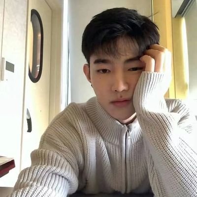 margaritacooky's profile picture. 22 | saju truth-er (occasional haobin)