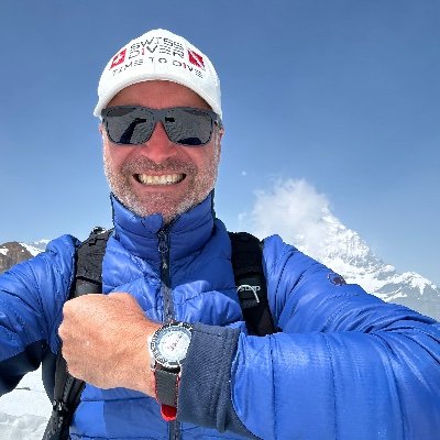 Swiss-Australian Journalist | @SwissD1VER & #Sol Watchmaker | Swiss Made | Sustainable Innovation. Aikido. Hope not Hate #Manus #Nauru @Refugees @StopAdani