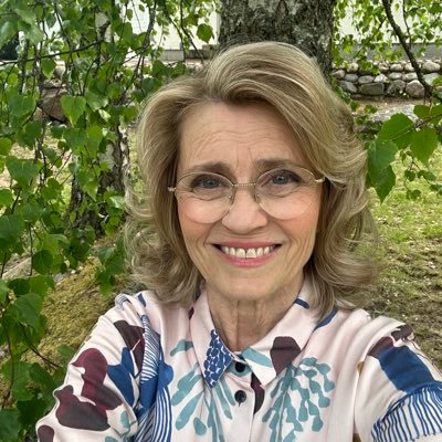 Tämä on virallinen Twitter-tilini. Olen KD:n kahdeksannen kauden kansanedustaja.