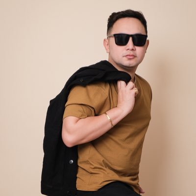 TwerkItLykMarky's profile picture. 32 | Male | In a relationship | Registered Nurse | Filipino | Kakampink | Frustrated Flight Attendant |