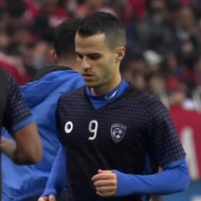 - اللهم صل وسلم على محمد 💙 - @vinijr | @alhilal - ربما ملك التوقعات