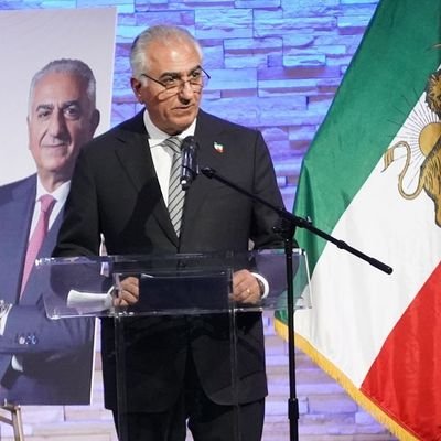 سرباز#رضاشاه-دوم-پهلوی-سوم،خواهان بازگشت پادشاهی خاندان ایرانسازپهلوی.سرلوحه زندگیم گفتار،کردار،پندارنیک هست،سه فاسد:ملا،چپی،مجاهد عرزشی فالووم نکند،#جاوید-شاه