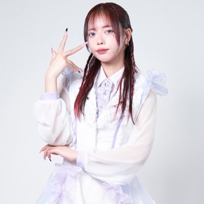 (株)LadyPromotion所属@LadyPro_inc┆キミだけの花言葉@kimihana_idol┆B.lav.https://t.co/wWho2KBMa0┆purple担当👾┆20age┆April 26🎂┆派手髪ウルフ🐺┆#天国ゑりかと一緒